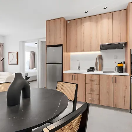 Finikoudes Marina View 102 아파트